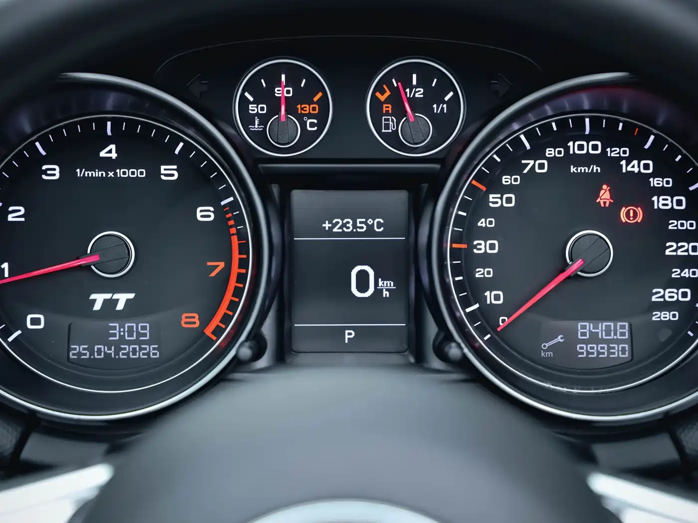 Audi TT 2013 TT Roadster 45 TFSI фото 14