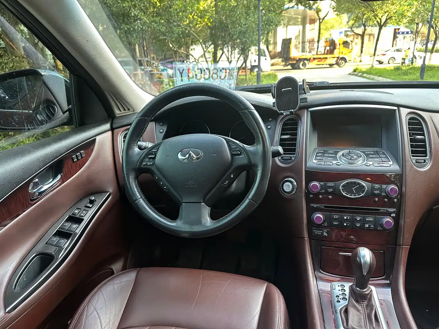 Infiniti QX50 (Import) 2015 2013 2.5L 2WD Prestige