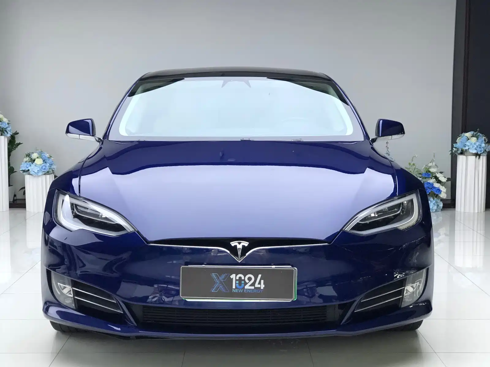 Фото 2 - Tesla Model S