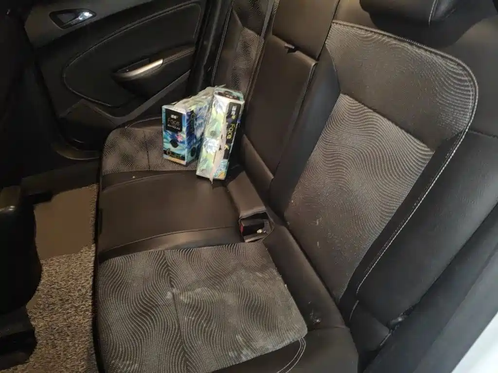 Buick Excelle 2014 XT 1.6L Automatic Fashion фото 15