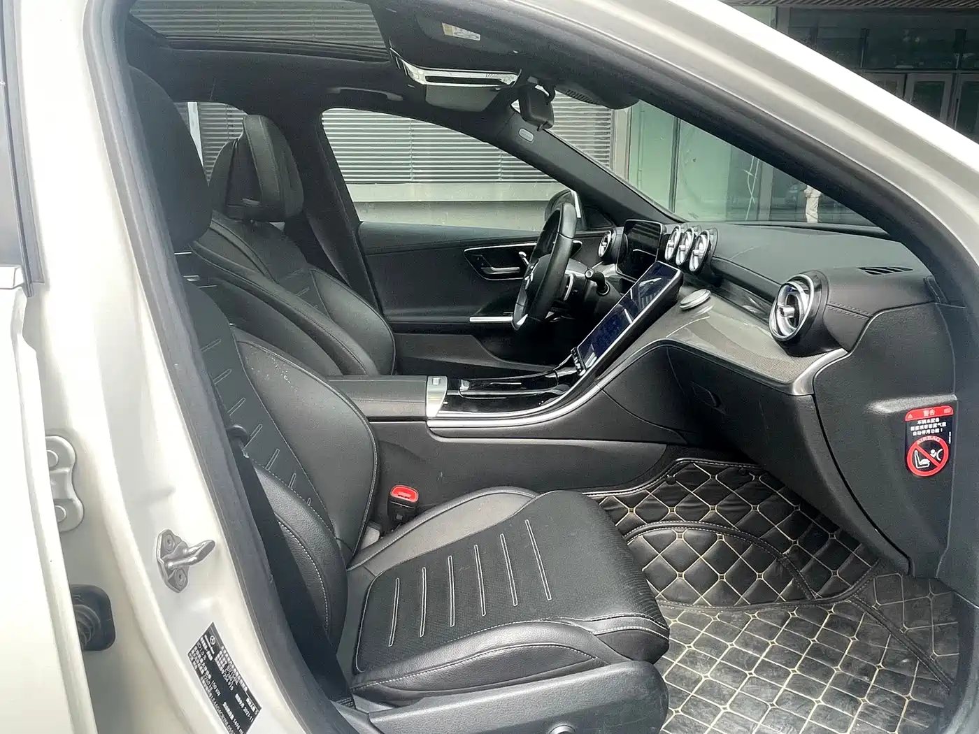 Mercedes-Benz C-Class 2023 C 260 L Sport фото 9