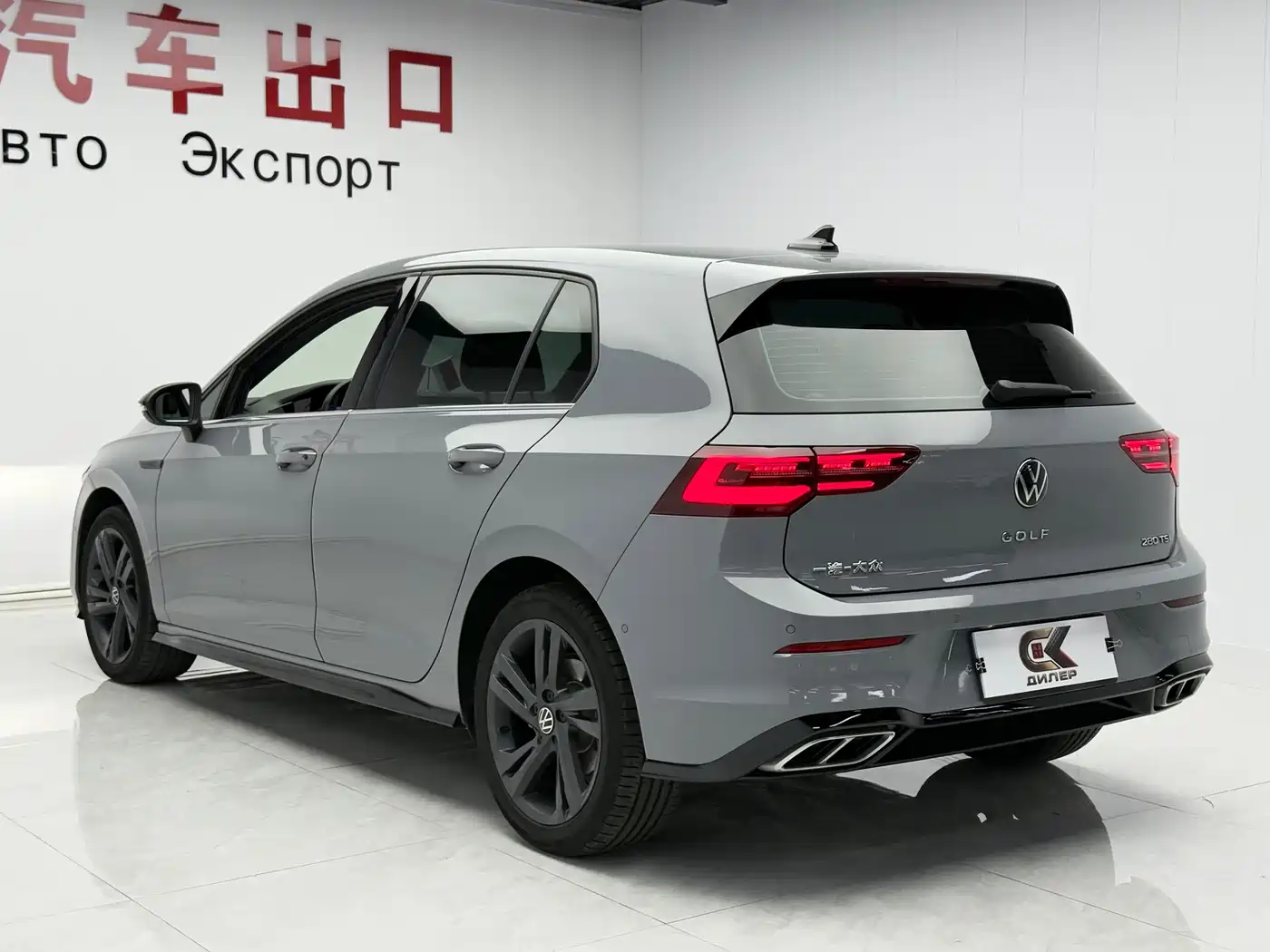 Volkswagen Golf 2023 Facelift 280TSI DSG R-Line фото 29