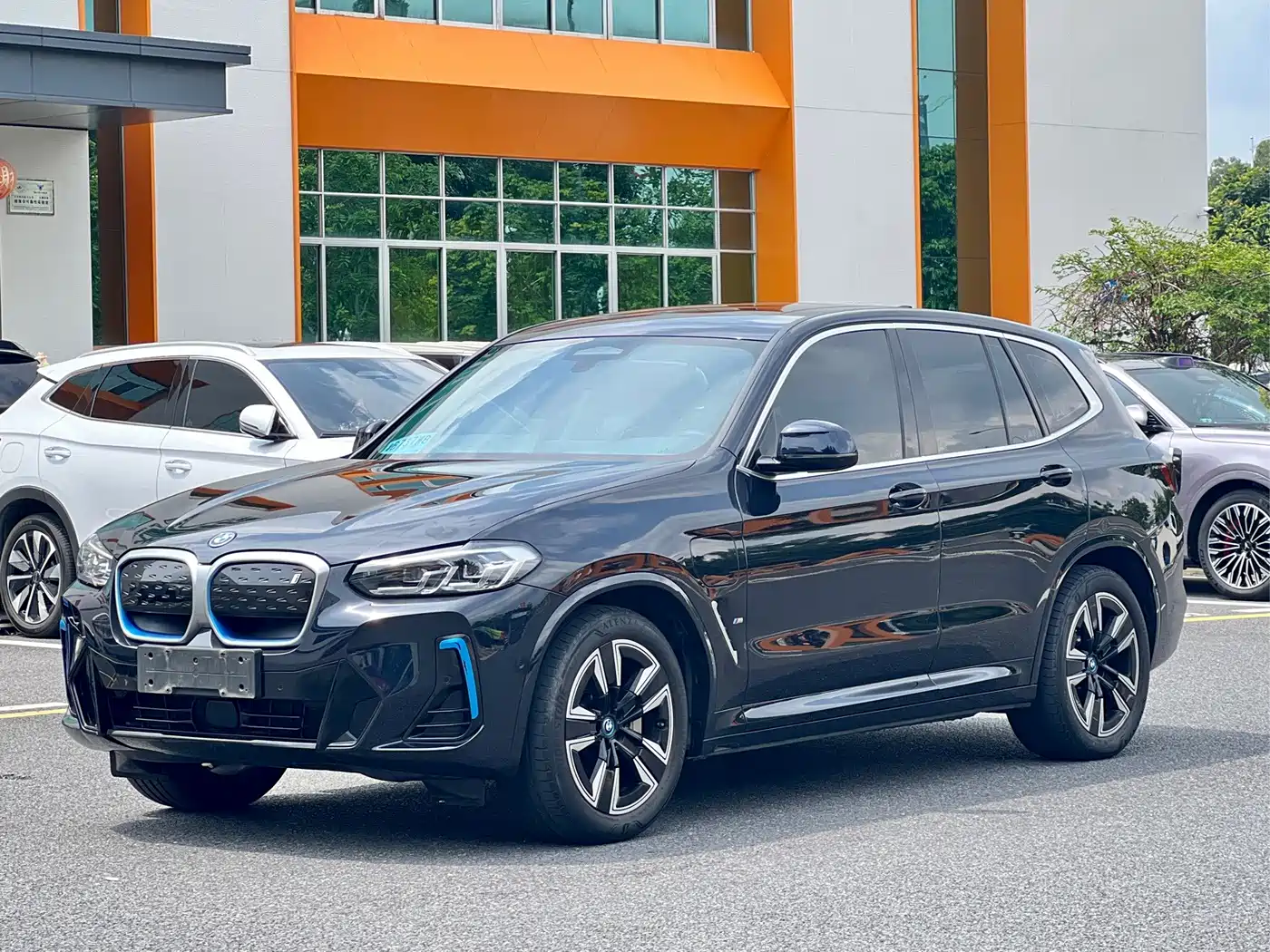 BMW iX3 2022