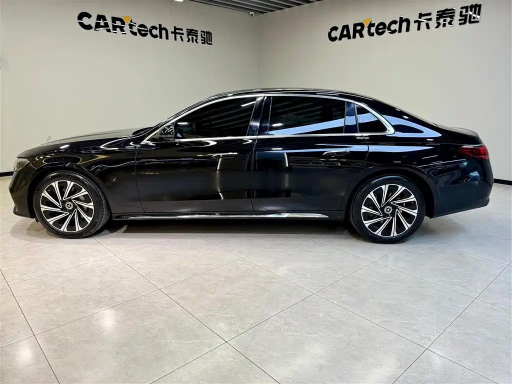 Mercedes-Benz E-Class 2024 Model E 300 L Luxury фото 7