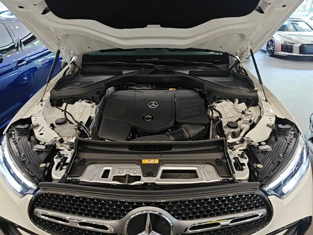 Mercedes-Benz GLC 2023 Facelift GLC 300 L 4MATIC Sport 5-Seater фото 20