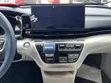 Фото 9 - Roewe iMAX8