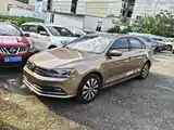 Фото 1 - Volkswagen Sagitar