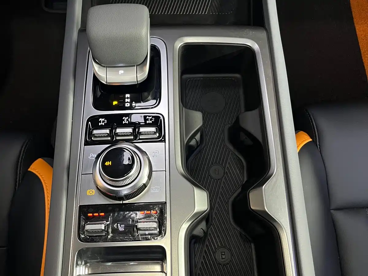 BAIC ORV Beijing Offroad BJ40 2026 2.0D Mega Screen Diesel Edition фото 31