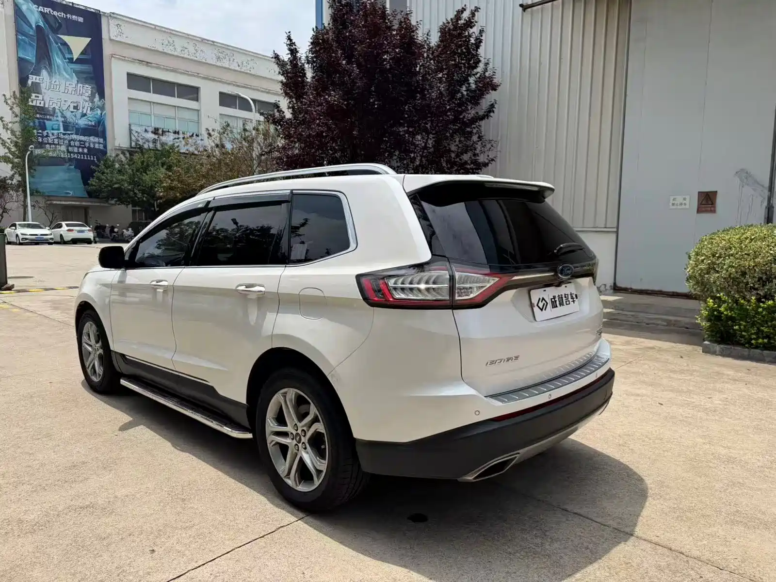 Фото 7 - Ford Edge