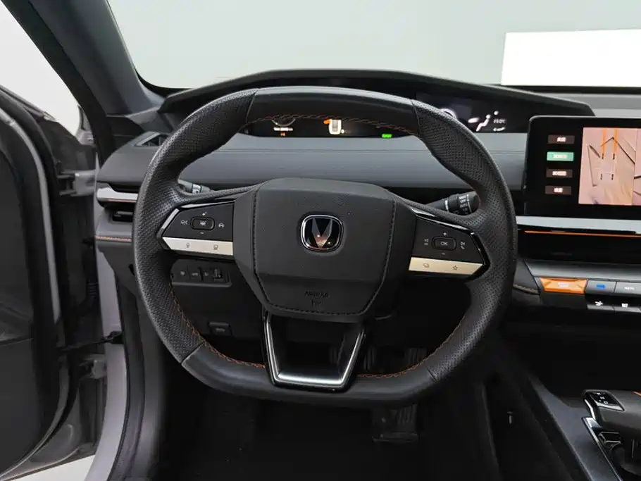 Changan UNI-V iDD 2023 2023 Smart Electric iDD 1.5T 113km Smart Cool Type
