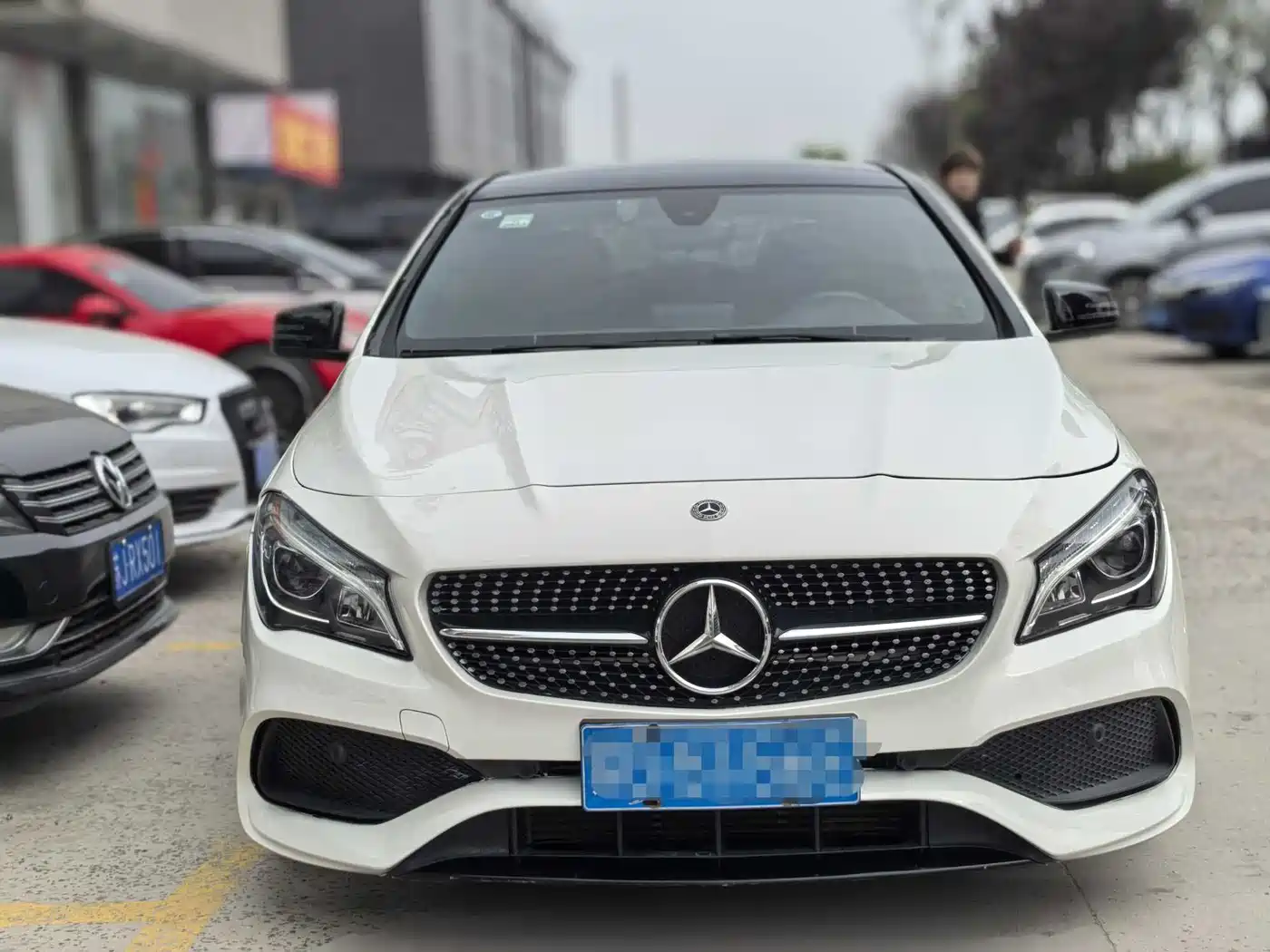 Mercedes-Benz CLA (Import) 2017 CLA 220 4MATIC фото 5