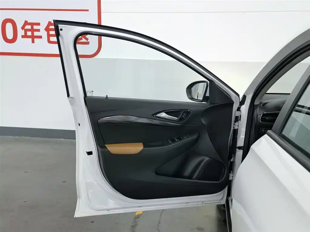 Buick Excelle 2018 15N CVT Luxury фото 8
