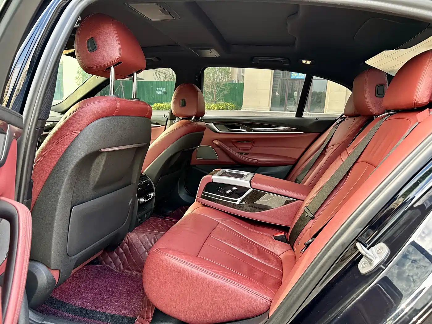 BMW 5 Series 2019 530Li Premium M Sport Package фото 6