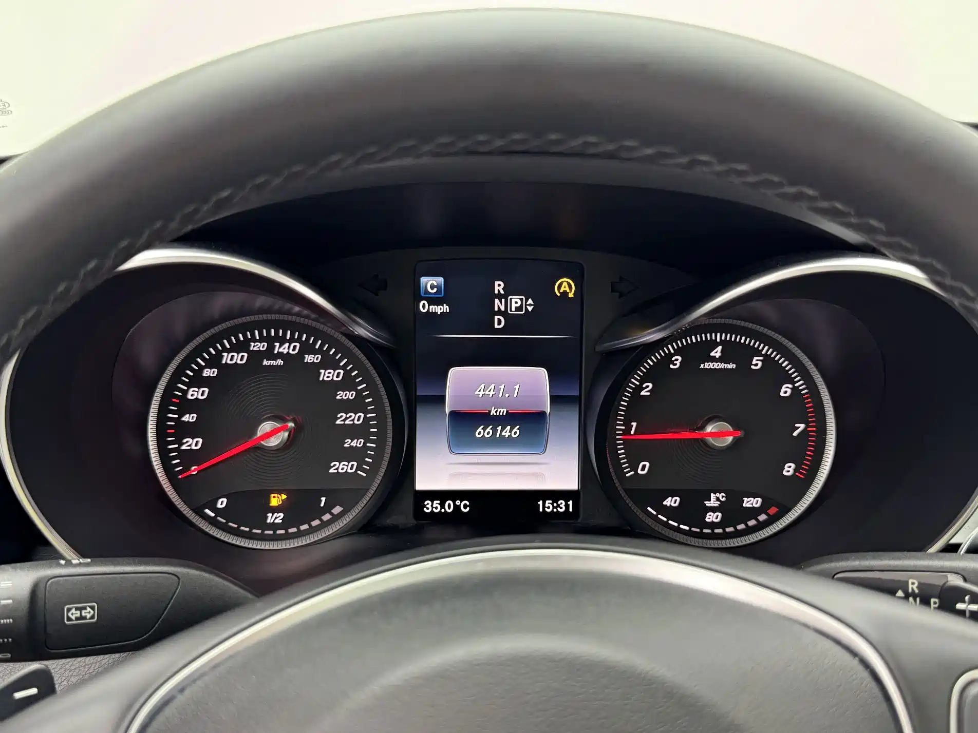 Фото 20 - Mercedes-Benz C-Class