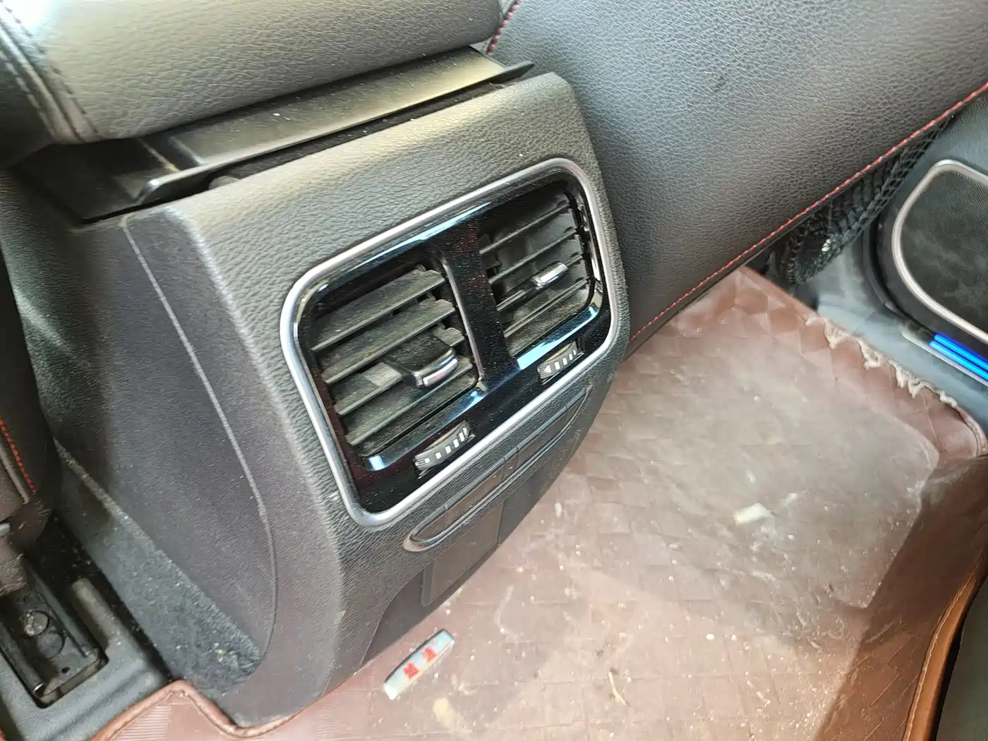 Haval H6 Coupe 2015 Blue Label 2.0T 2WD Premium фото 9