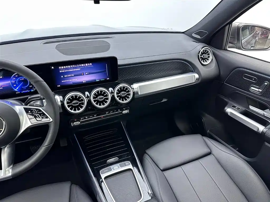 Mercedes-Benz EQB 2025 EQB 260 фото 15