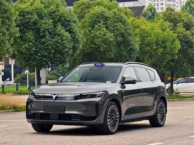 Voyah Auto VOYAH FREE 2025 FREE+ RWD Qiankun Edition