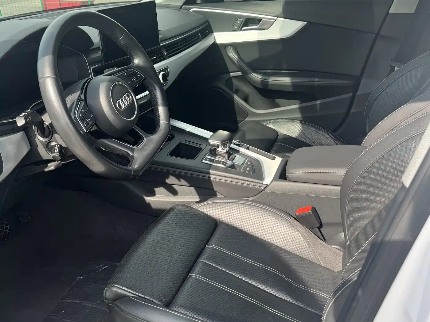 Audi A4L 2022 40 TFSI Luxury Dynamic фото 7
