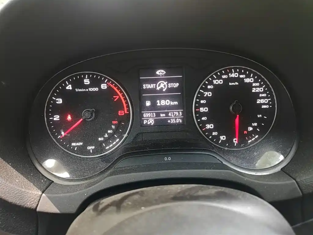 Audi A3 2017 Sportback 35 TFSI Progressive фото 12