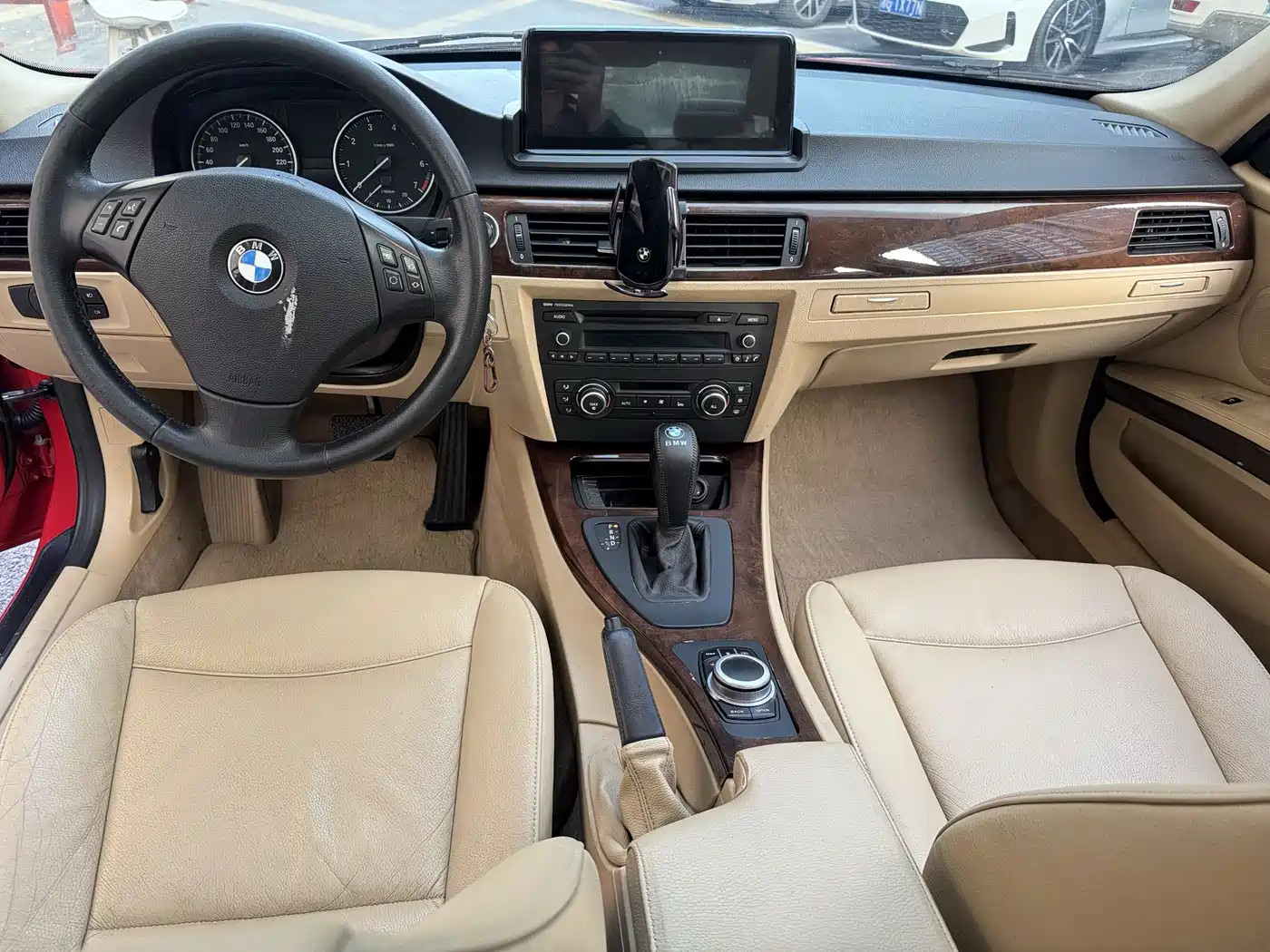 BMW 3 Series 2011 320i Fashion фото 9