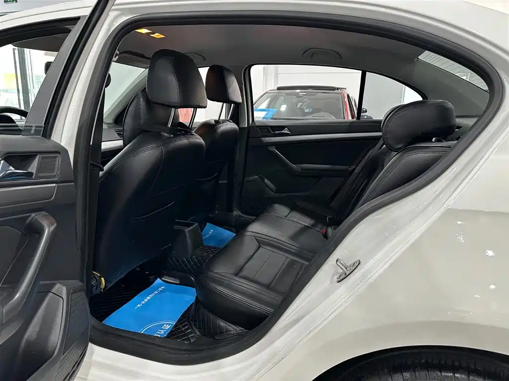 Volkswagen Lavida 2019 Lavida Start 1.5L Auto Trend (China VI) фото 28
