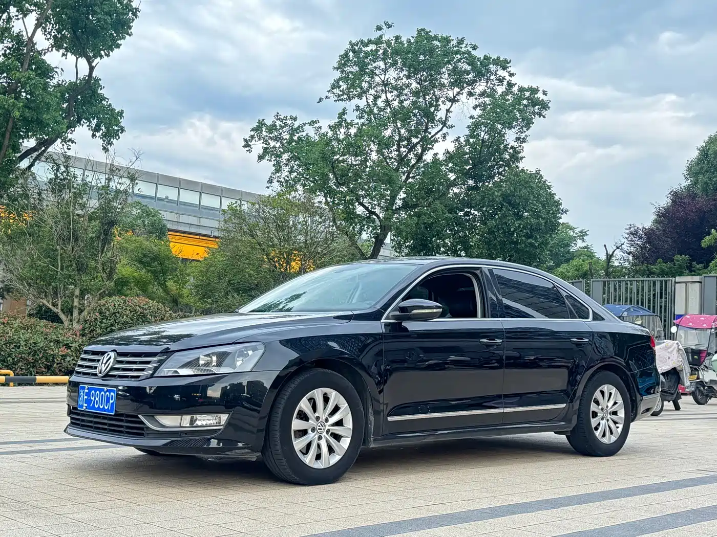 Volkswagen Passat 2013 1.8TSI DSG Yuzun