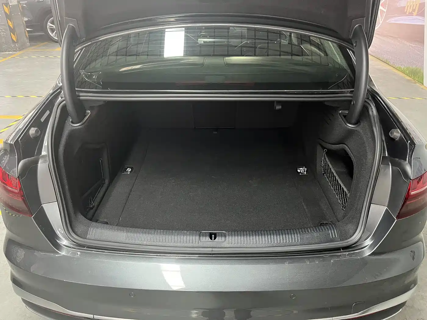 Audi A4L 2020 40 TFSI Luxury Dynamic фото 12