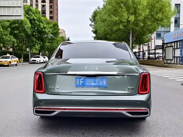 Hongqi Guoya 2024 4.0T V8 Version фото 3