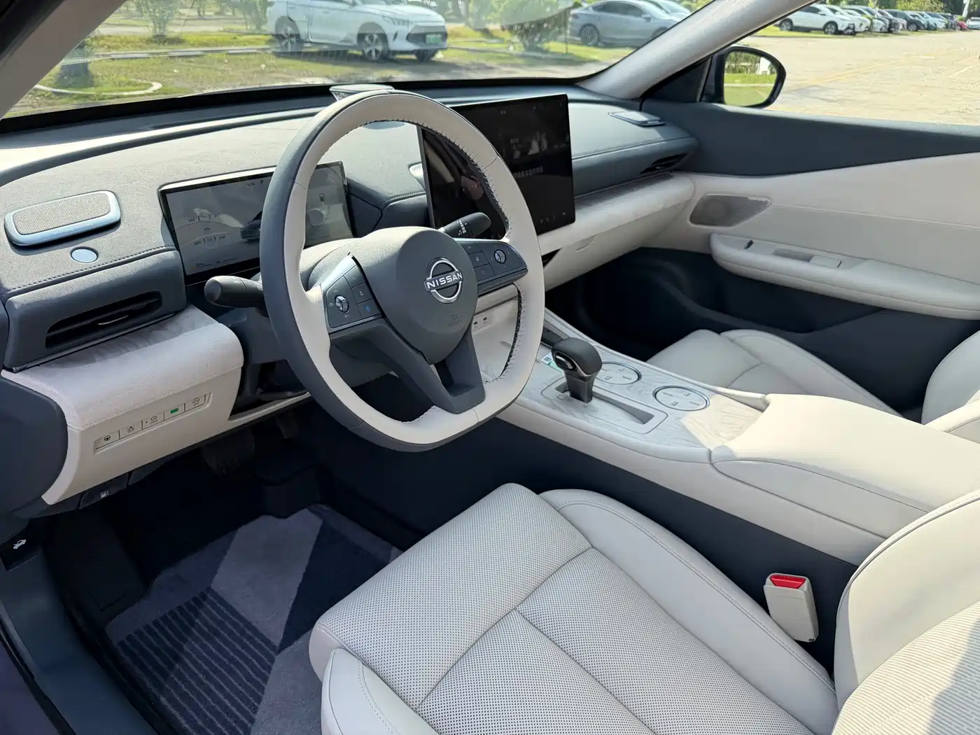 NISSAN TEANA