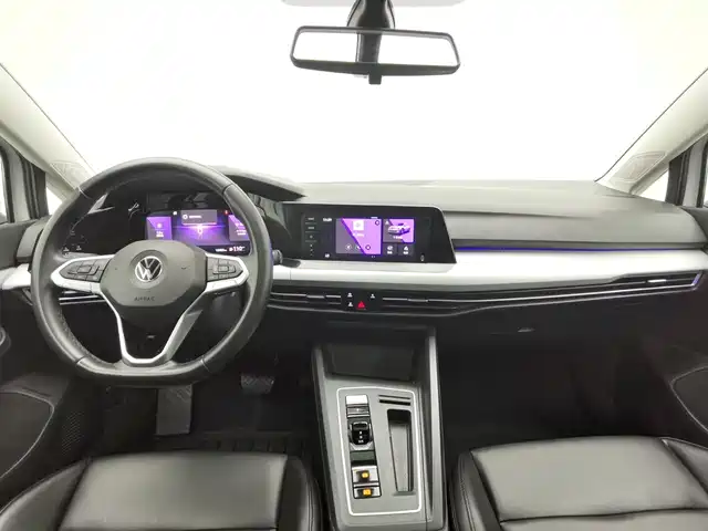 Volkswagen Golf 2021 200TSI DSG Pro — фото 5