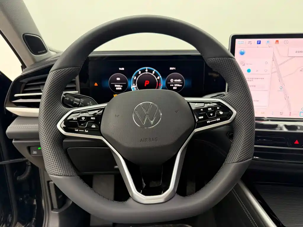 Volkswagen Passat 2026 2025 Pro 380TSI Dragon Prestige Edition