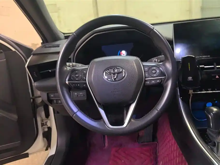 Toyota Avalon 2022 2.0L Luxury Edition фото 15