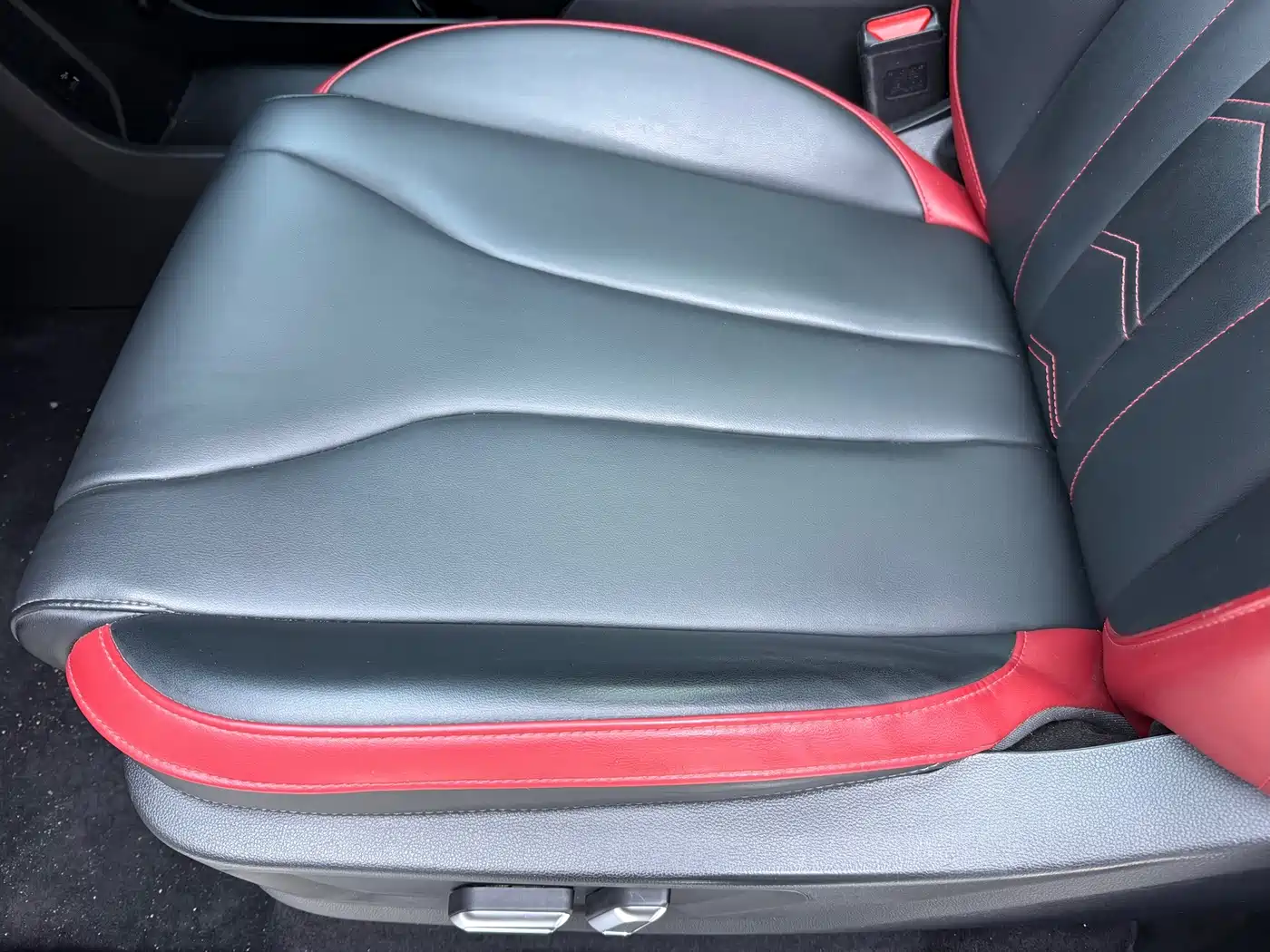 Haval Cool Dog 2023 2022 Model 1.5T DCT FWD Trendy Sound Edition