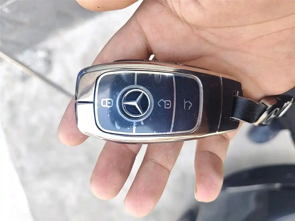 Mercedes-Benz E-Class 2016 E 300 L Fashion Type фото 15
