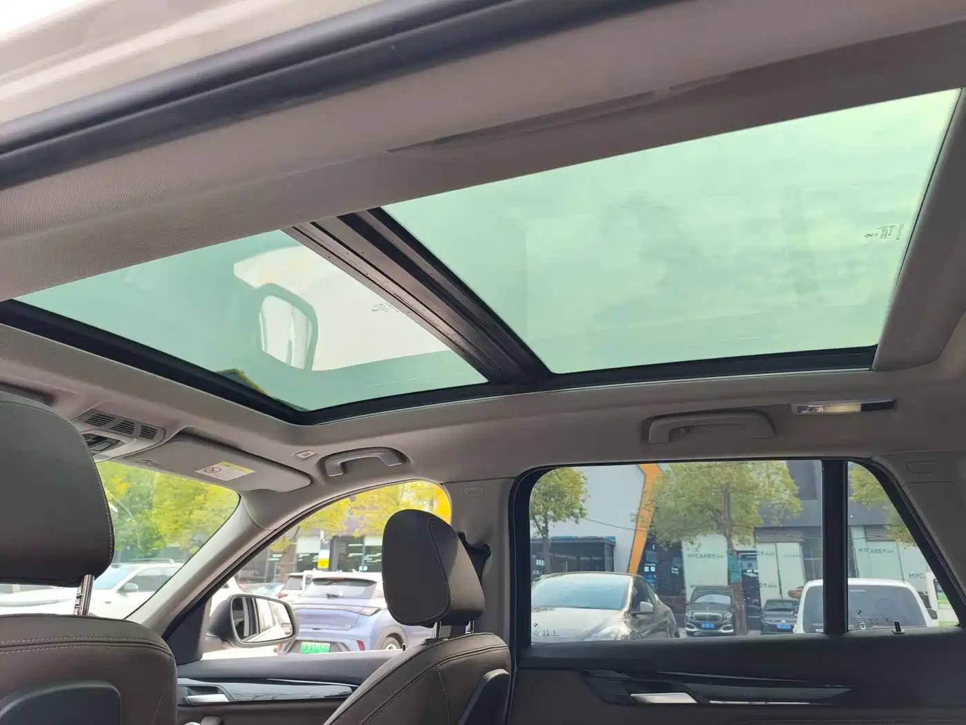 BMW X1 2022 sDrive25Li Leading фото 14