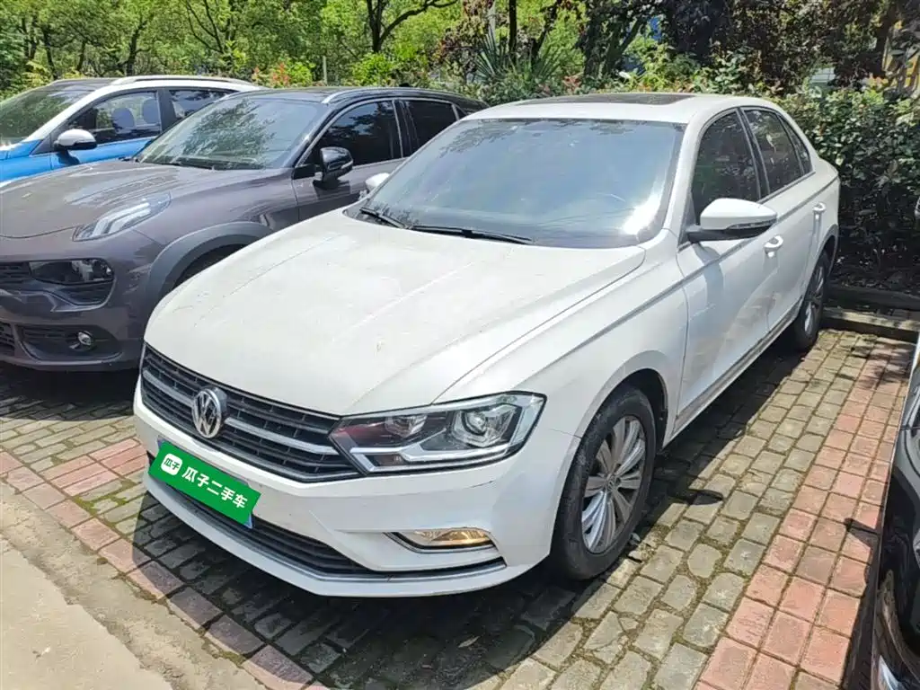 Volkswagen Bora 2018 1.5L Automatic Comfort фото 2