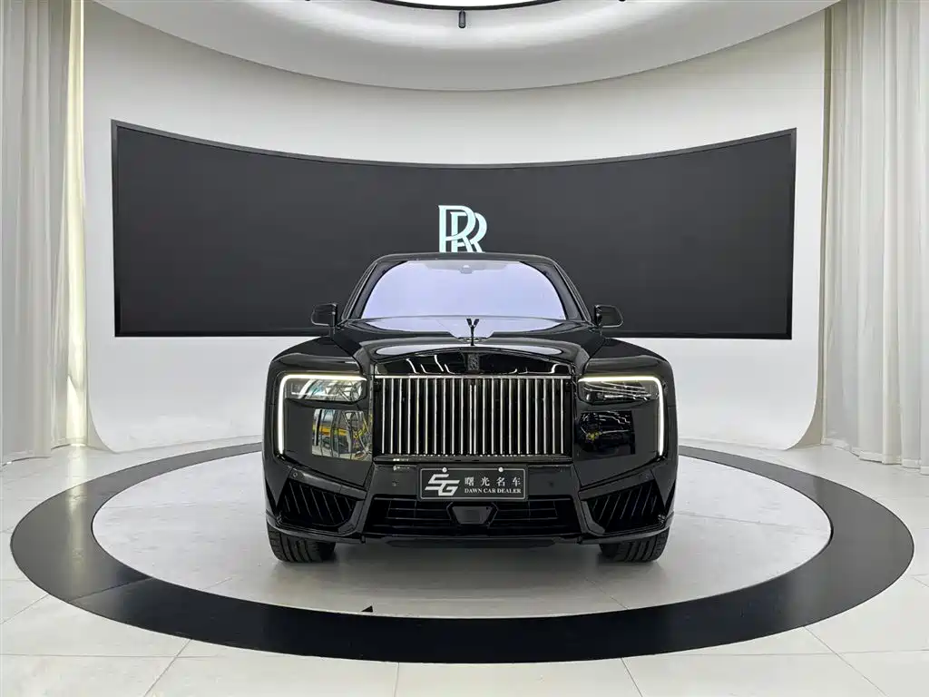 Rolls-Royce Cullinan 2026 2024 Black Badge