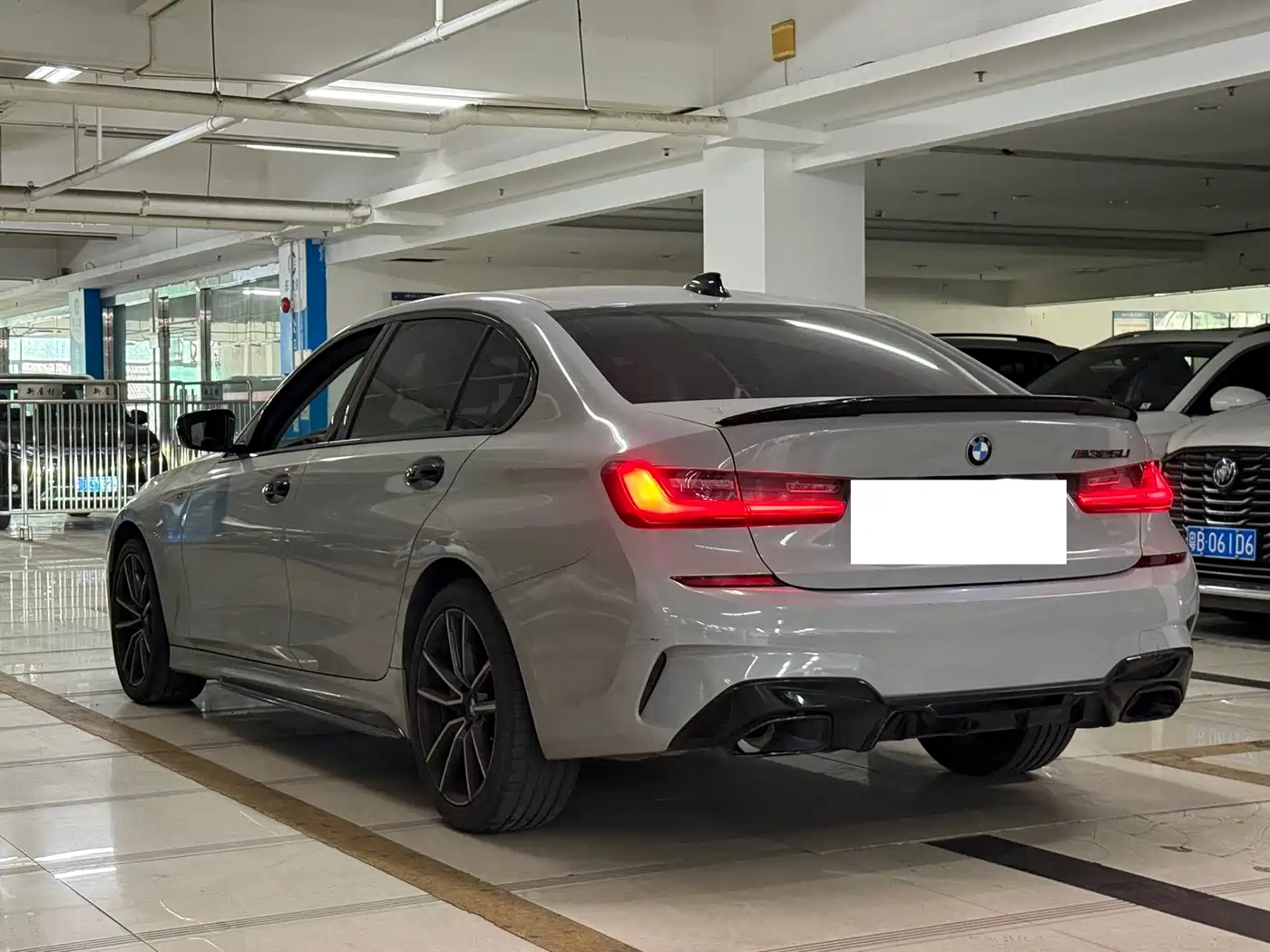 BMW 3 Series 2021 320Li M Sport Package фото 4