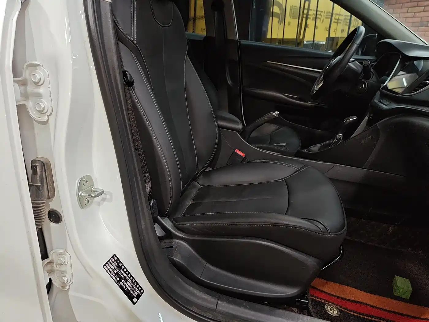 Buick Excelle 2018 18T Automatic Elite фото 9