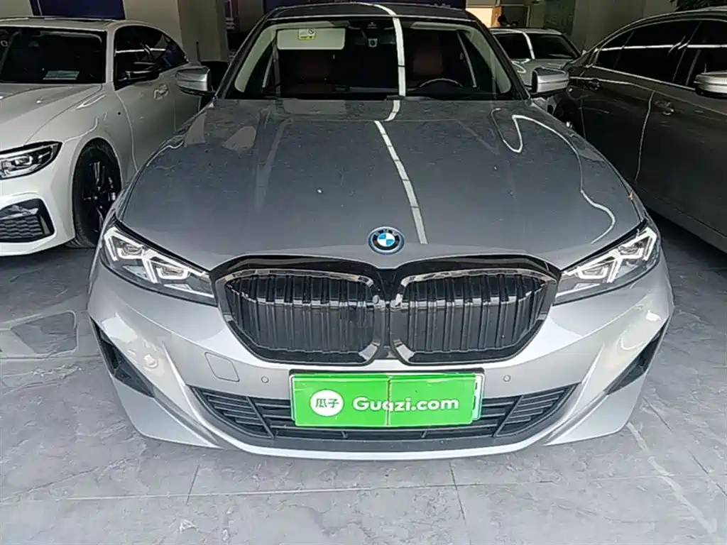 BMW i3 2022 eDrive 35 L фото 3