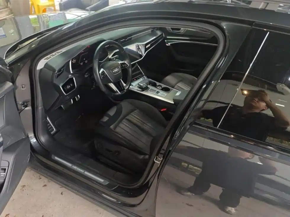 Audi A6 (Import) 2023 2023 Model allroad quattro 55 TFSI Premium Off-road Version