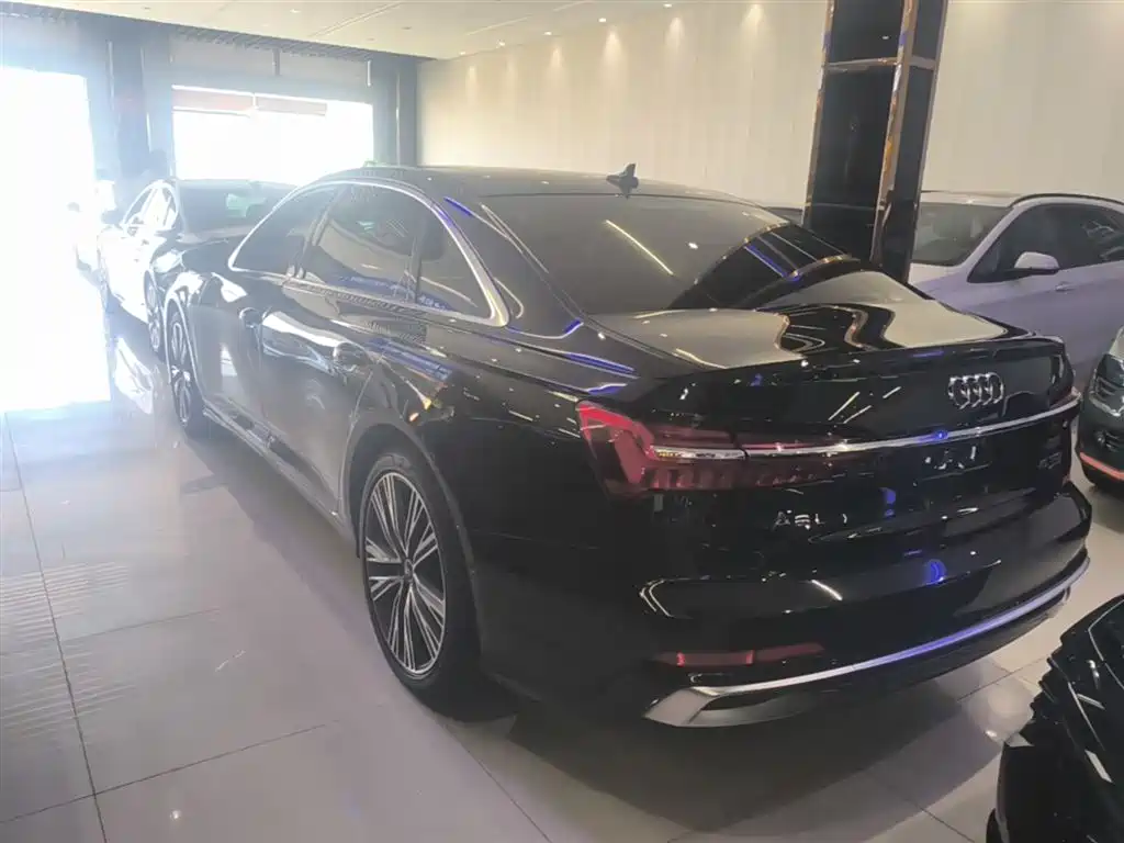 Audi A6L 2023 Facelift 45 TFSI quattro Premium Dynamic фото 5