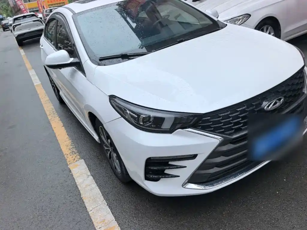 Photo 4 - Chery Arrizo 5 PLUS