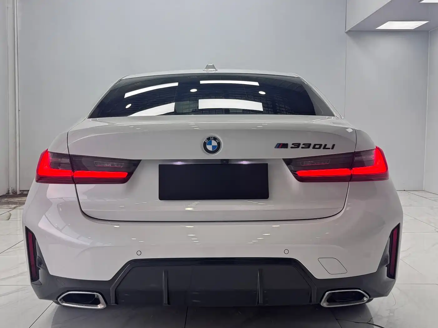 BMW 3 Series 2023 320Li M Sport Package фото 5