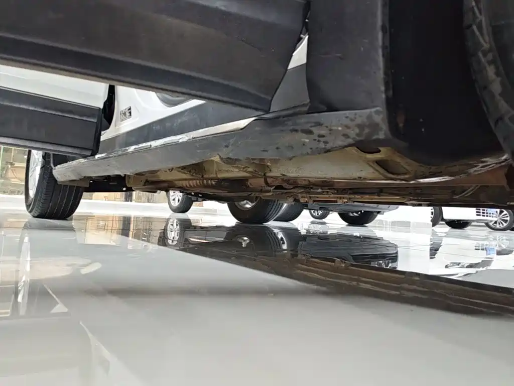 Фото 21 - Chevrolet Equinox