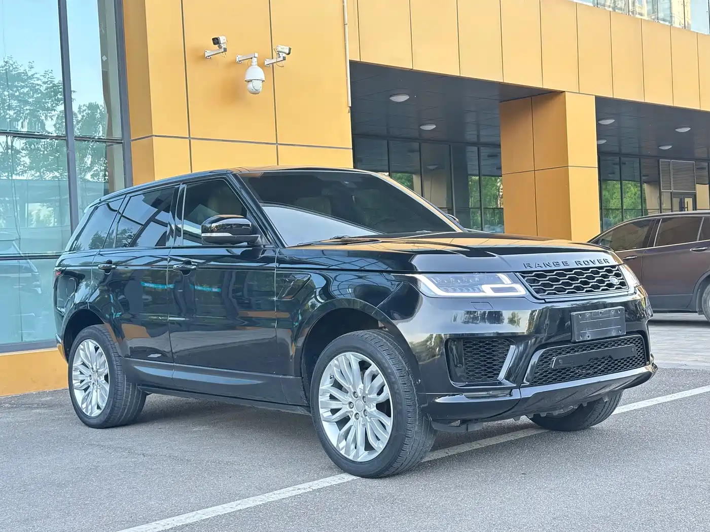 Land Rover Range Rover Sport 2014 3.0 SC V6 HSE DYNAMIC фото 3
