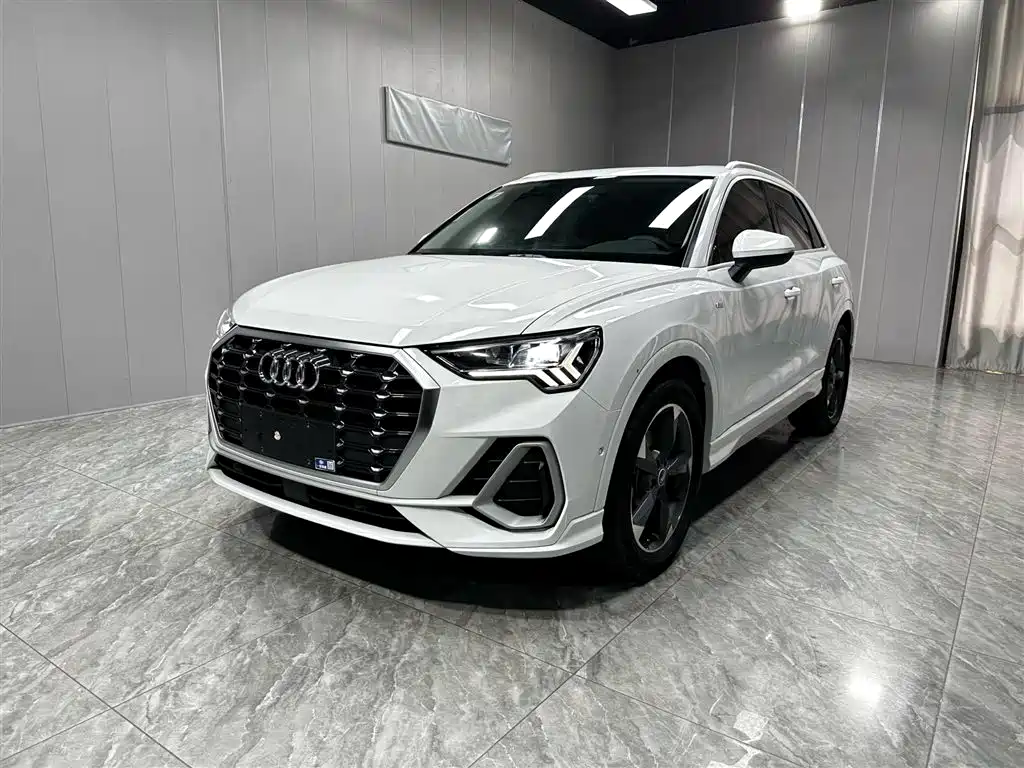 Audi Q3 2022 35 TFSI Fashion Dynamic