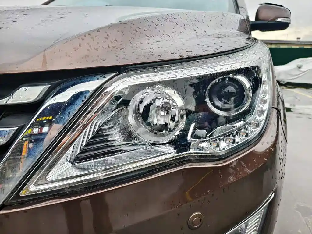 Baojun 560 2017 2016 1.8L iAMT Luxury