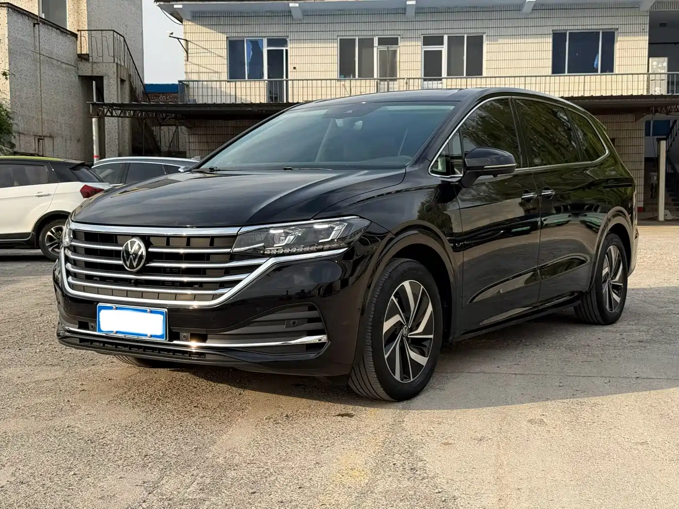 Volkswagen Viloran 2023 Facelift 380TSI Prestige Edition