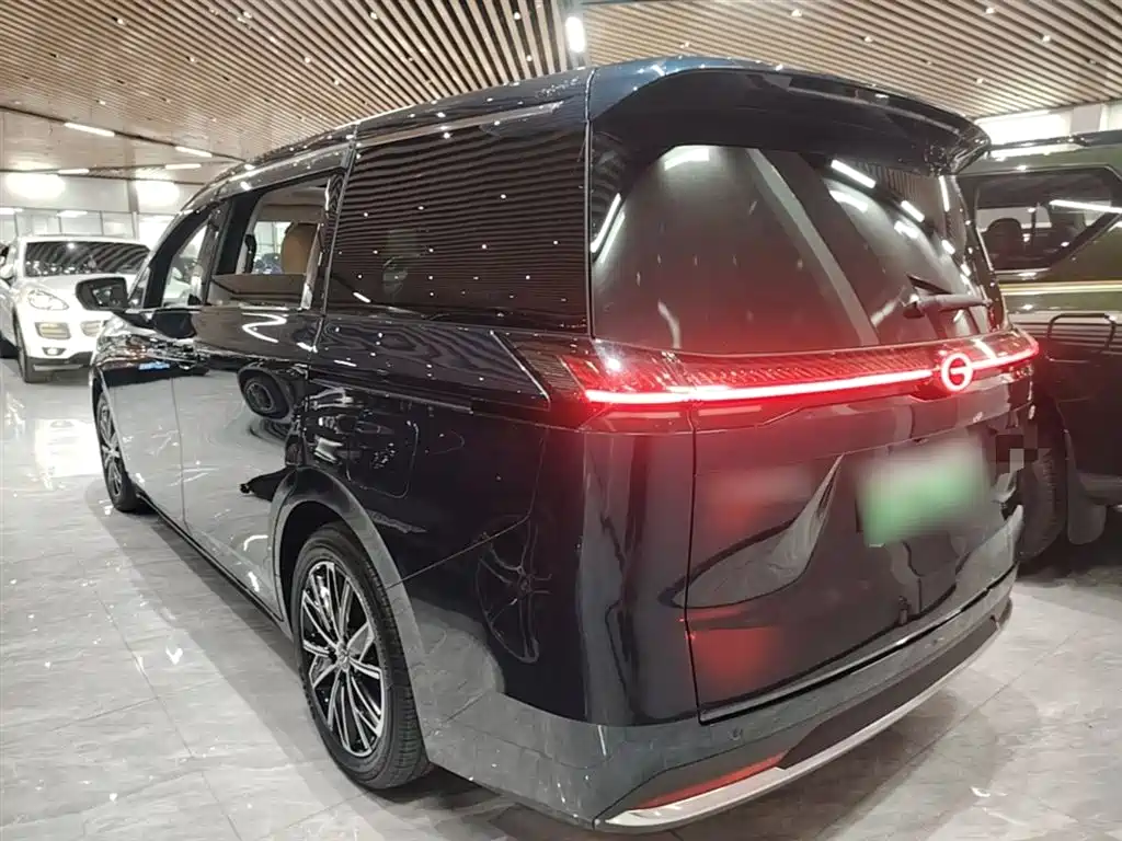 GAC Trumpchi Trumpchi E8 NEV 2024 Model 150km MAX фото 5